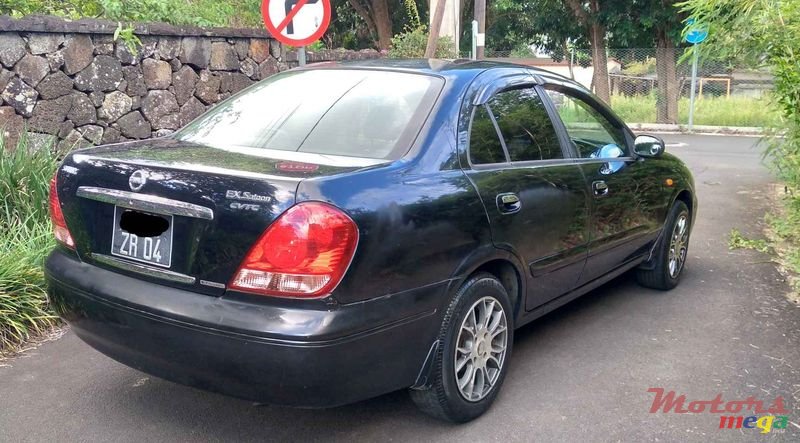 2004' Nissan Sunny N17 photo #3