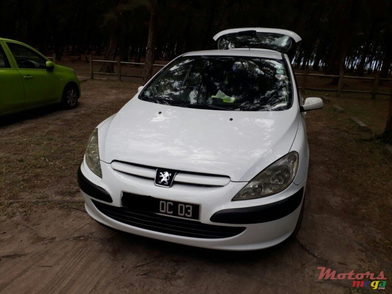 2003' Peugeot 307 photo #2