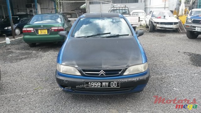 2000' Citroen photo #2