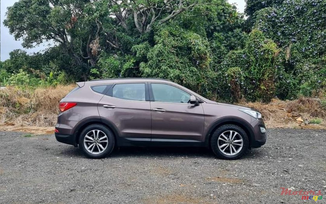 2015' Hyundai Santa Fe 1 owner. Turbo diesel 7 seater photo #5