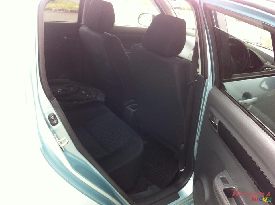 2008' Suzuki Swift automatic photo #7