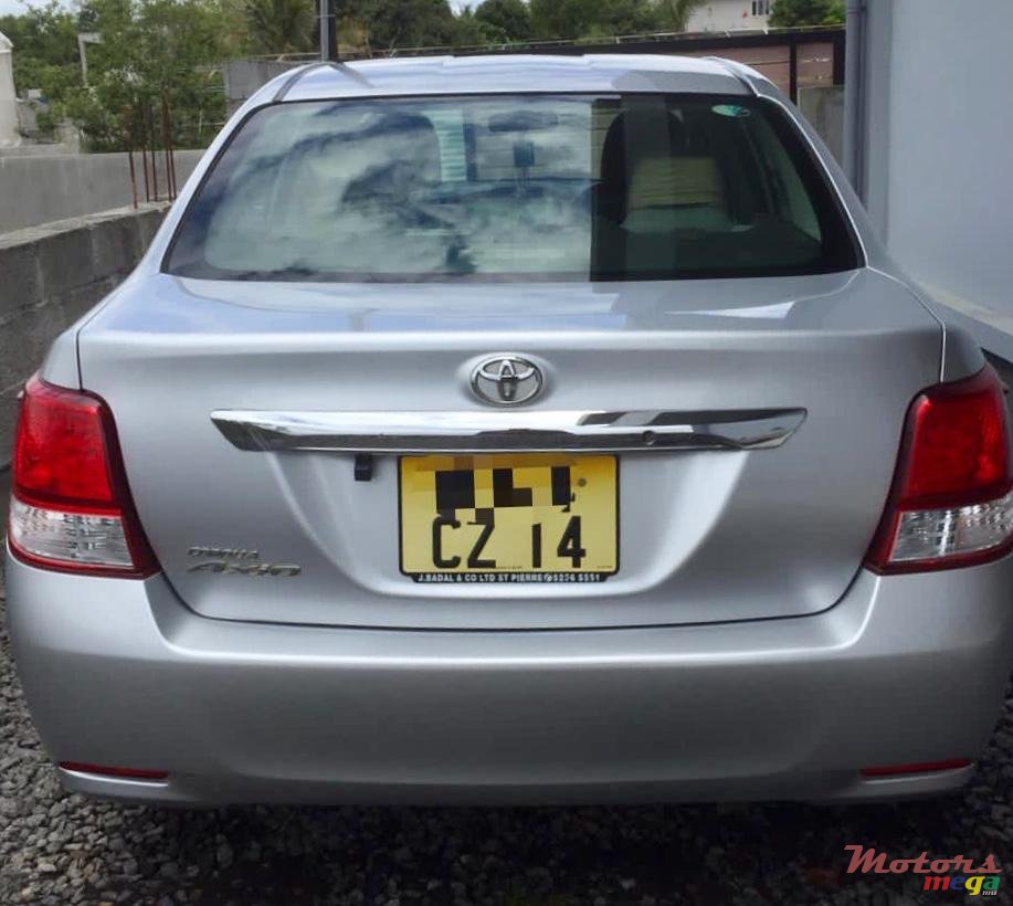 2014' Toyota Axio photo #1