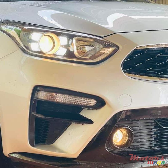 2020' Kia Cerato photo #2