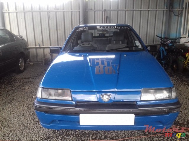 2000' Proton Saga photo #1