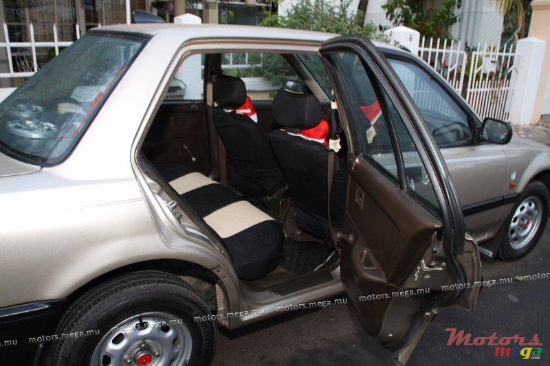 1989' Honda Serie DC  photo #4