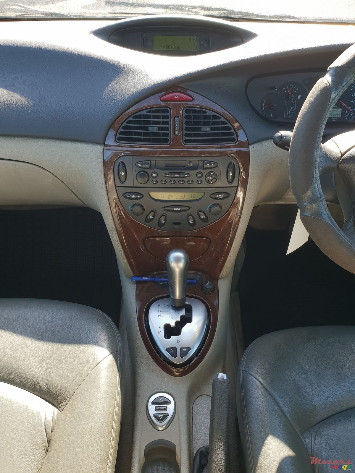 2005' Citroen C5 photo #6