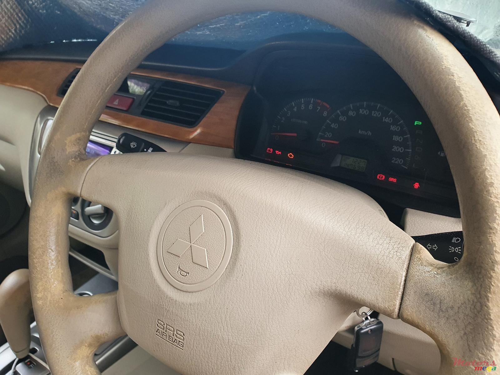 2005' Mitsubishi Lancer photo #5