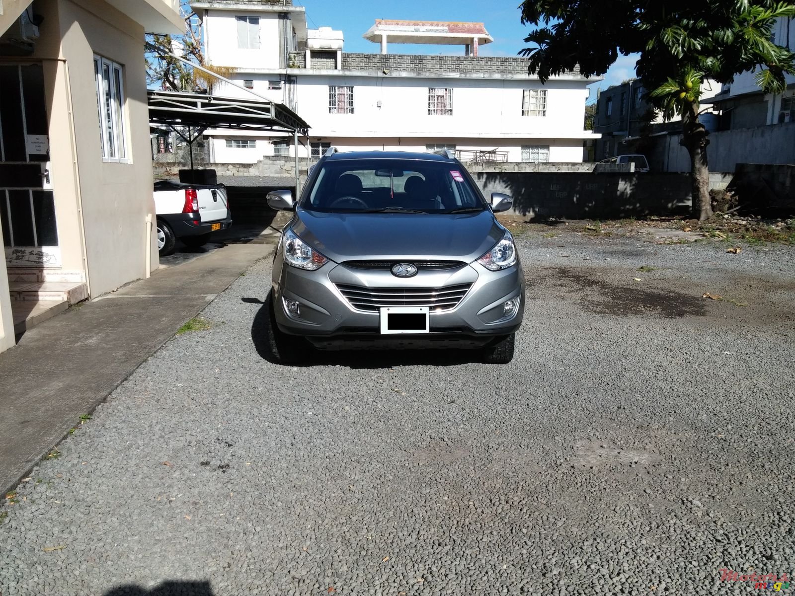 2011' Hyundai ix35 photo #5