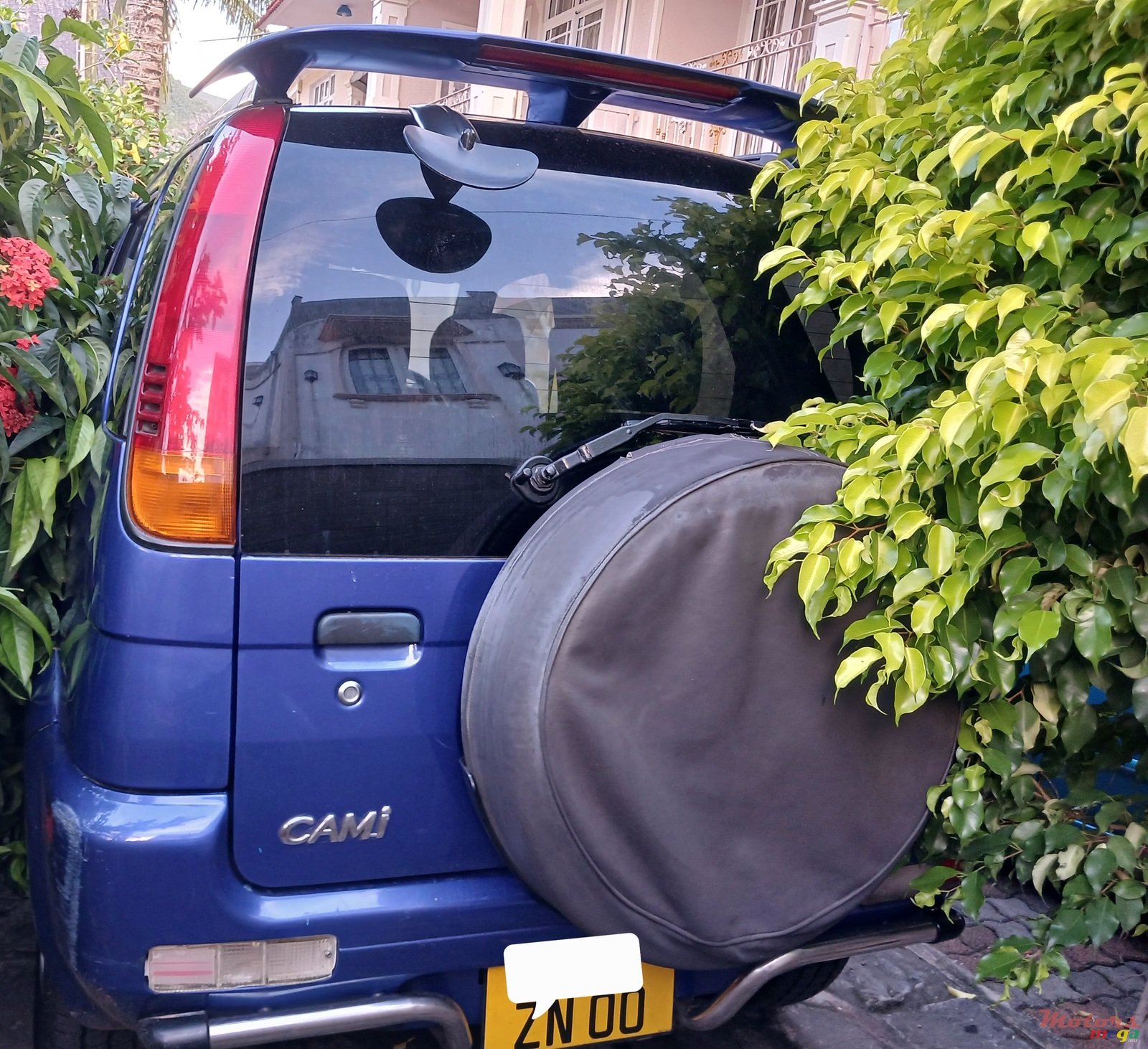 2000' Toyota Cami SUV photo #4