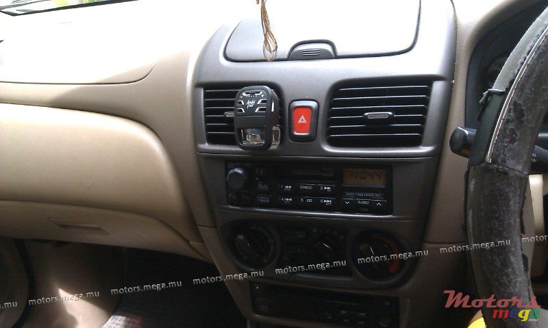 2005' Nissan Executive Saloon VIP photo #3