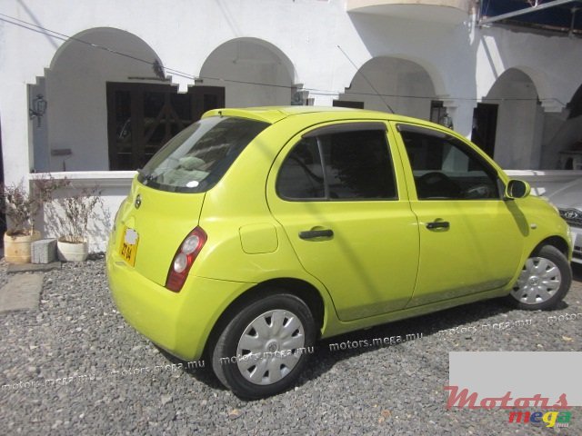 2004' Nissan photo #3