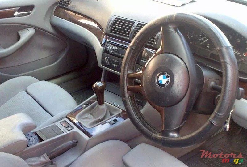 2003' BMW 316 photo #6
