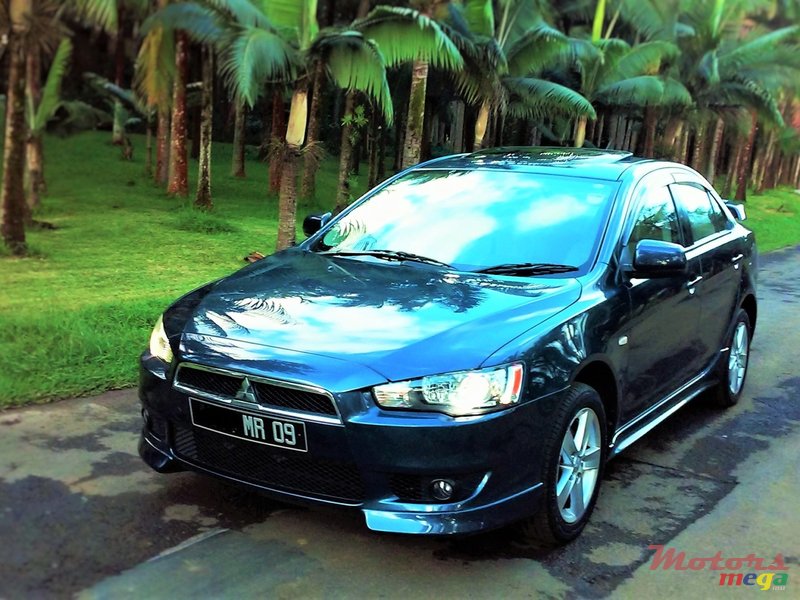 2009' Mitsubishi Lancer Ex 1.5 Full Executive photo #1