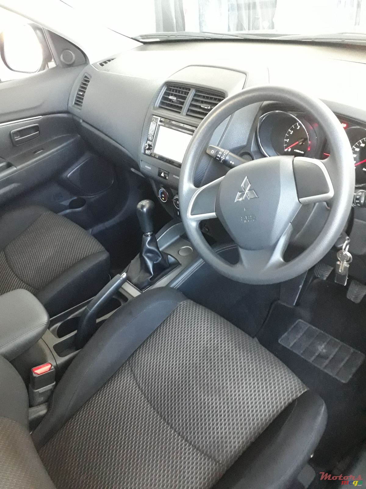 2018' Mitsubishi ASX photo #7