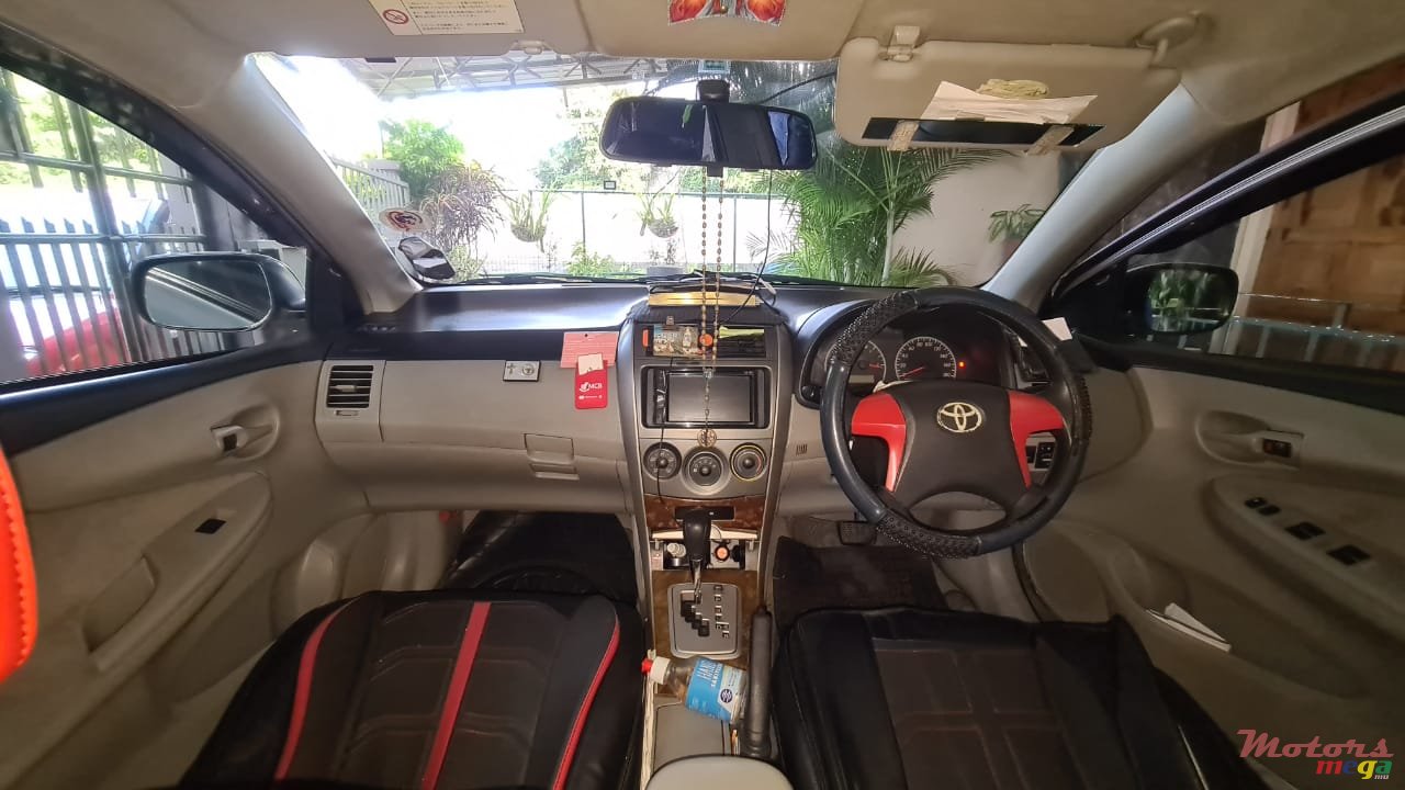 2011' Toyota Axio photo #3