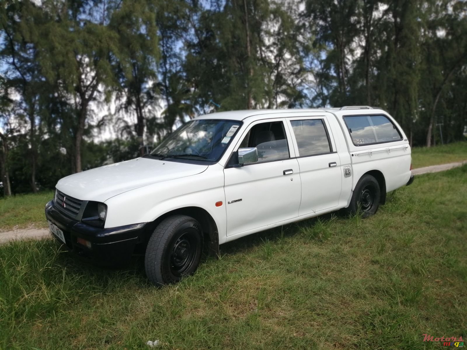 1999' Mitsubishi L 200 photo #5