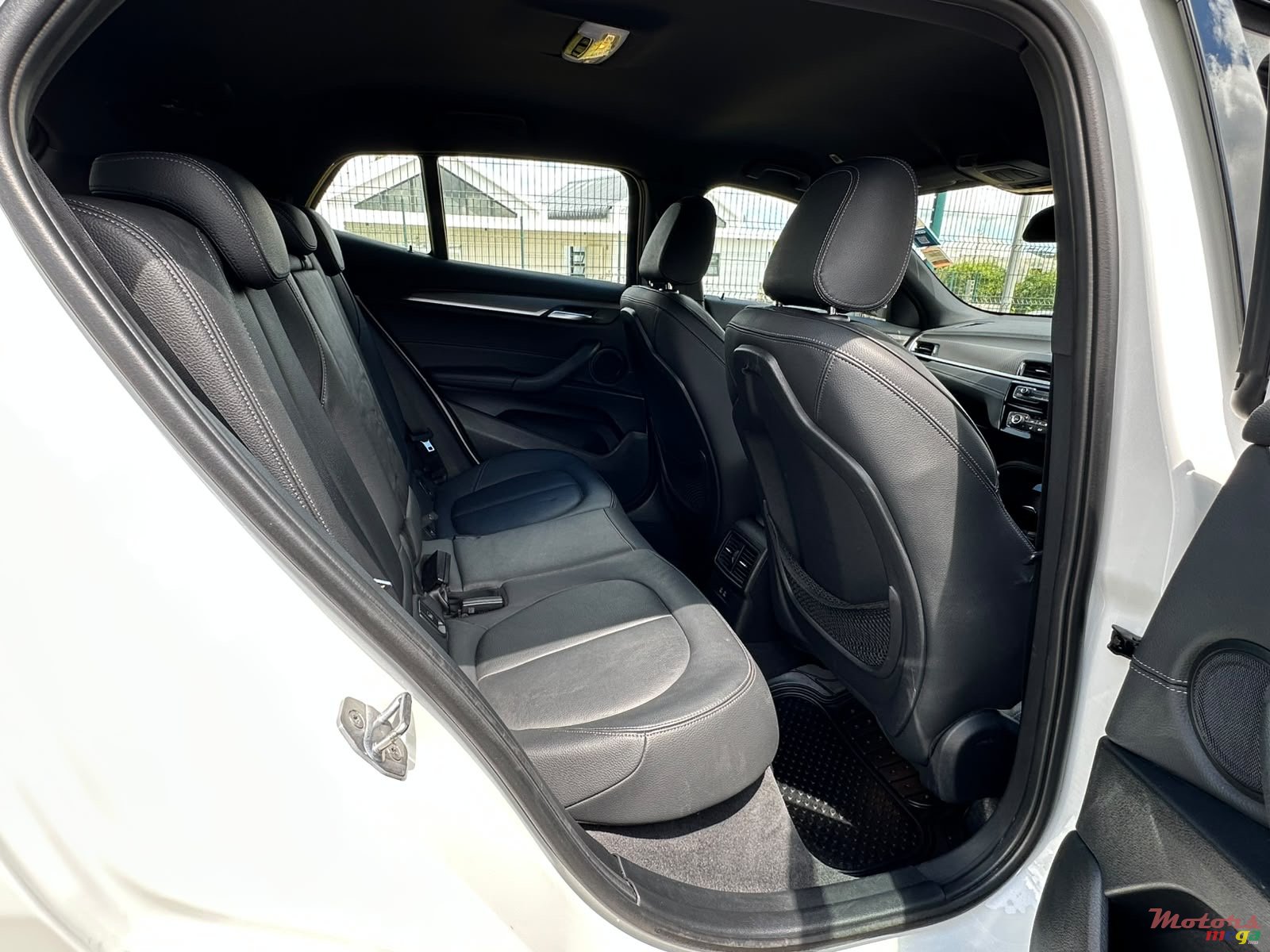 2019' BMW X2 photo #7