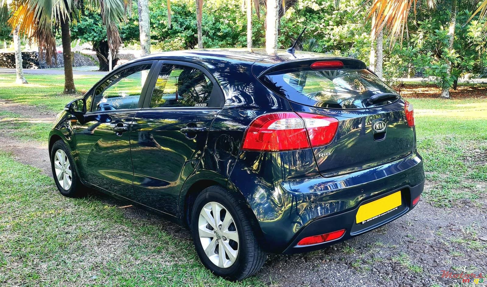 2012' Kia Rio photo #1