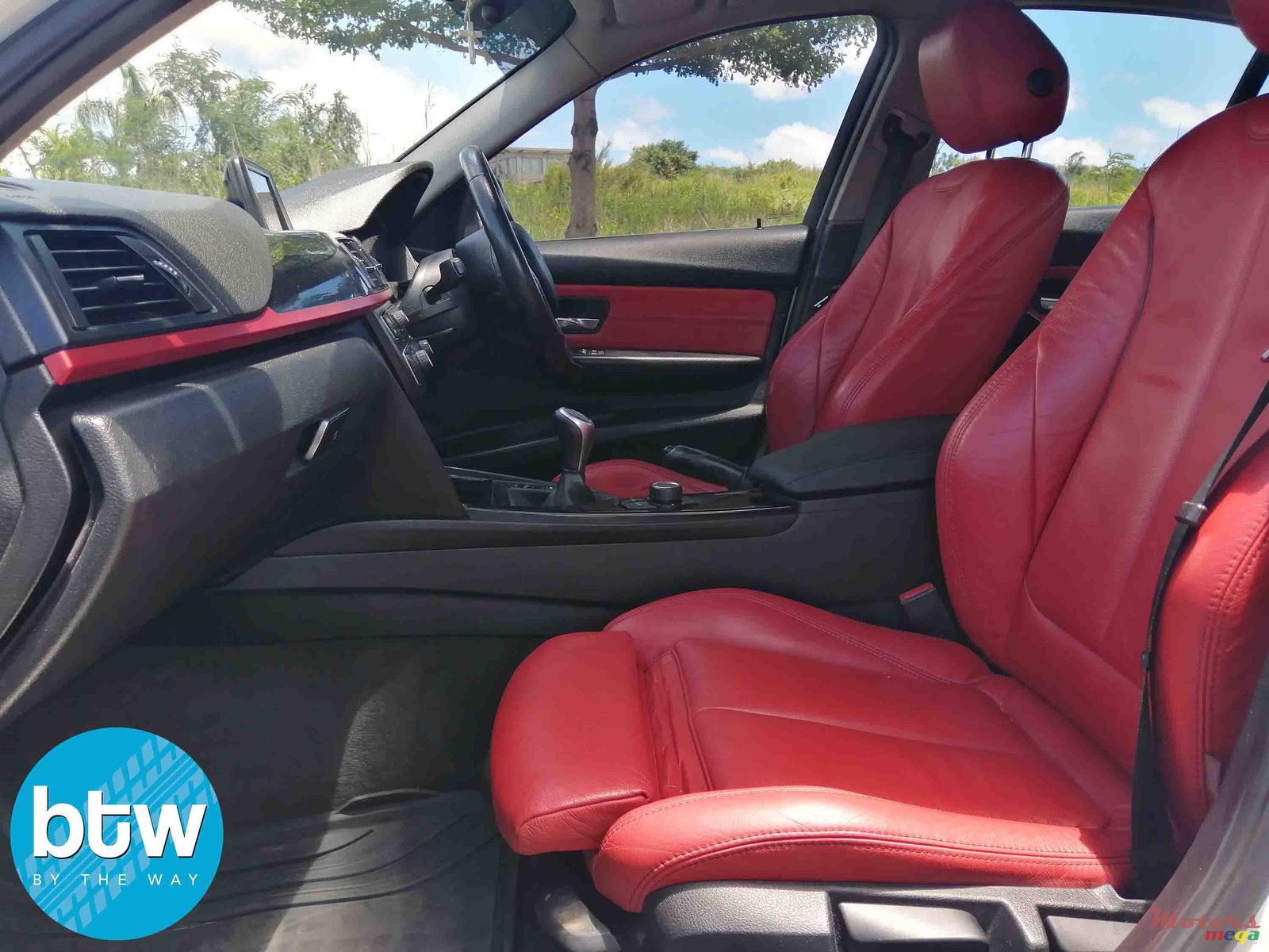 2016' BMW 320 photo #5