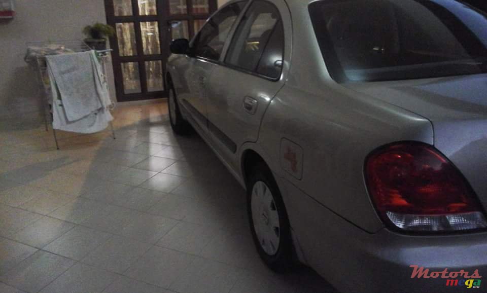 2011' Nissan Sunny N17 photo #1