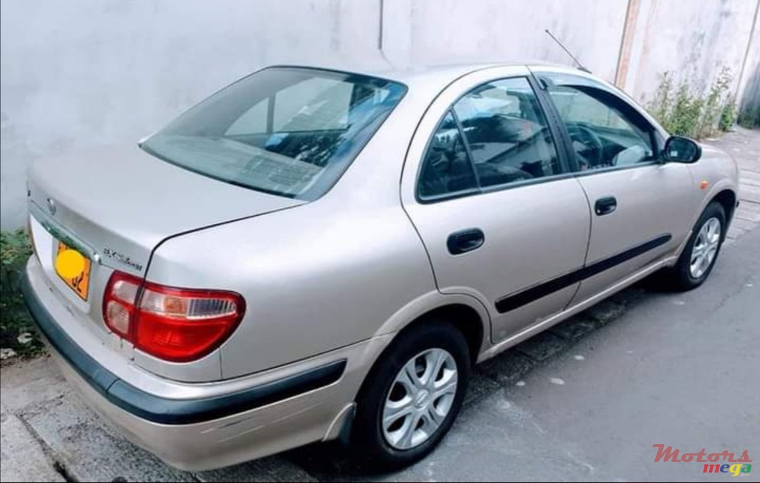 2002' Nissan Sunny photo #7