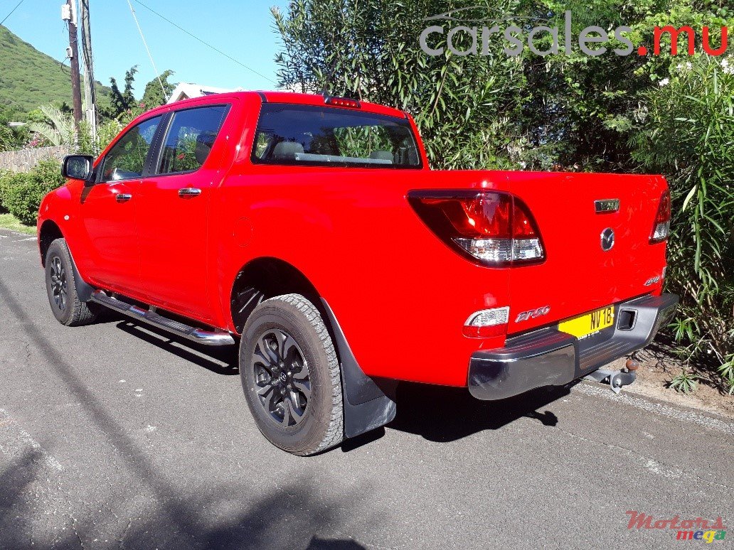 2018' Mazda BT-50 photo #3