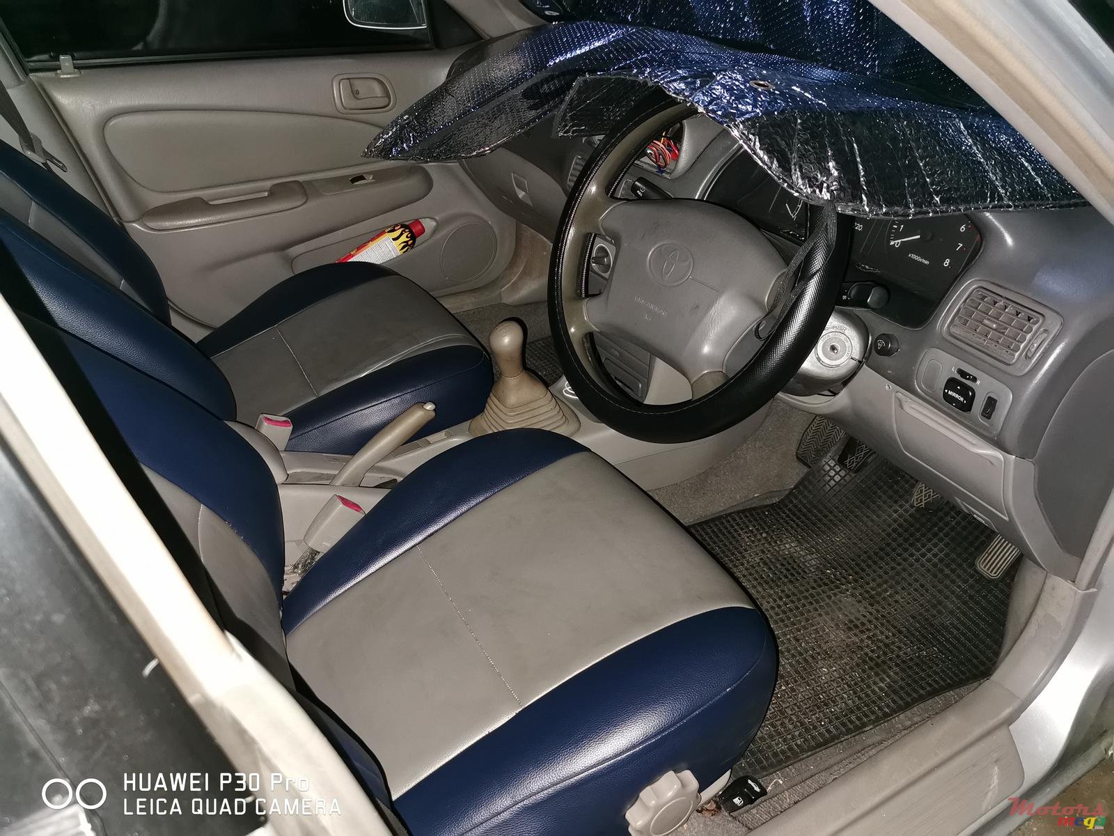 2000' Toyota Corolla photo #3