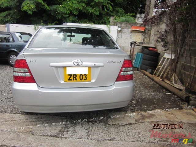 2003' Toyota photo #2