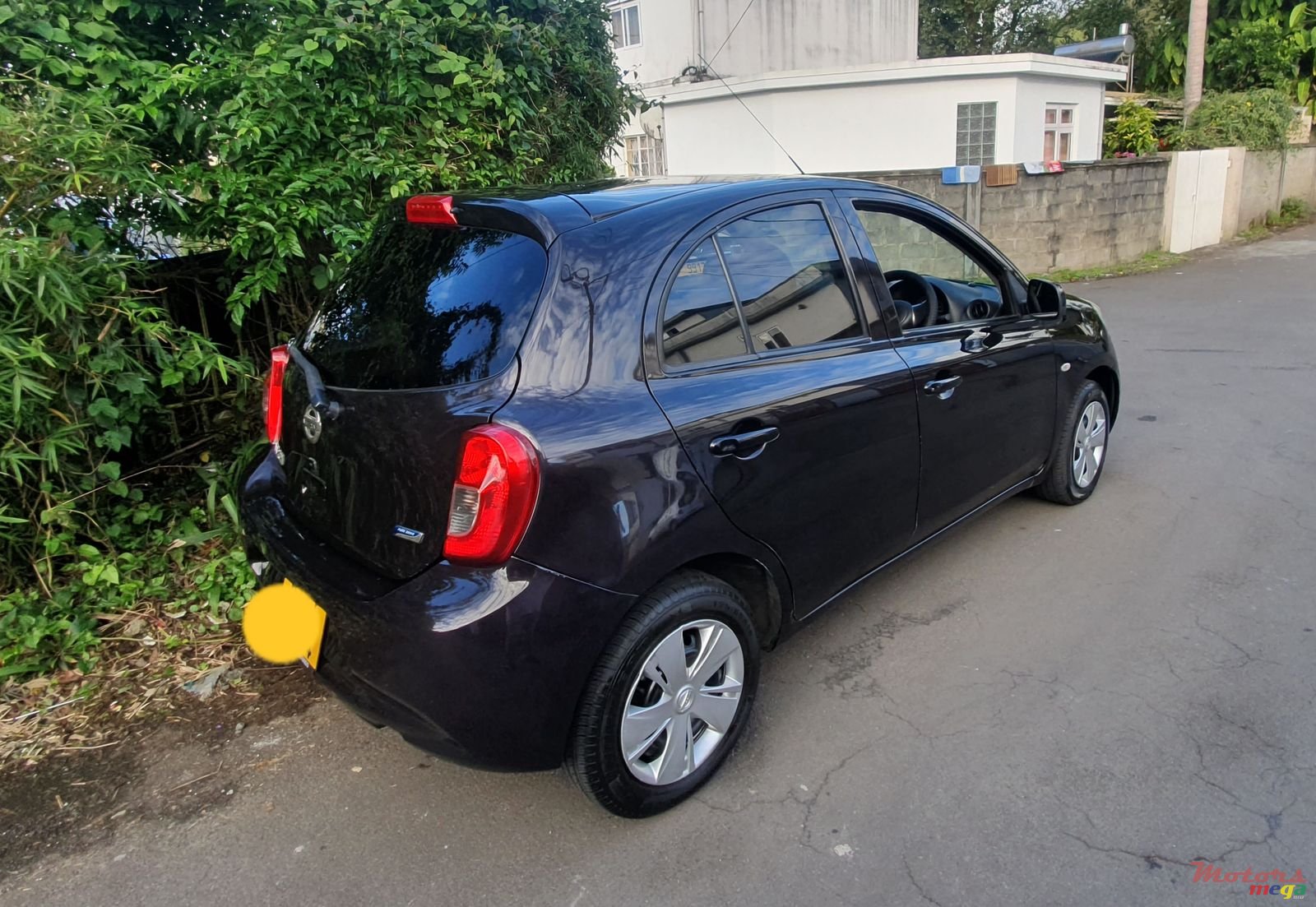 2014' Nissan March 2014 photo #2