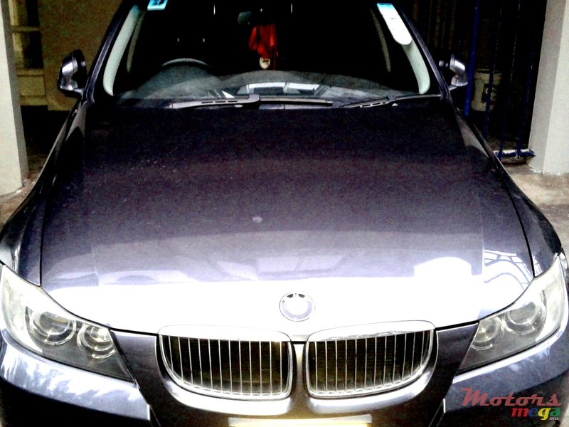 2007' BMW 3 Series Coupe turbo sport  photo #2