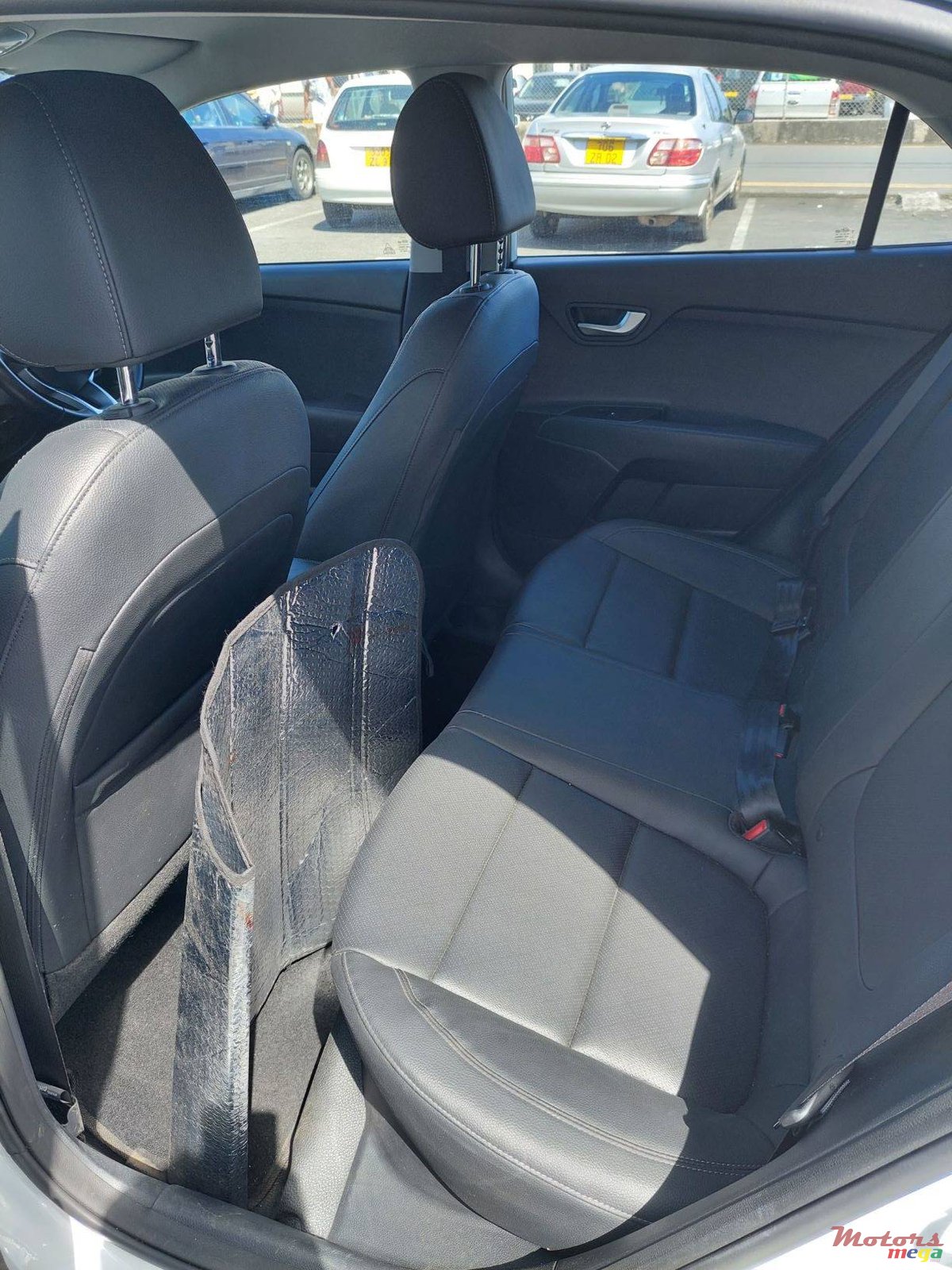 2021' Kia Rio photo #2