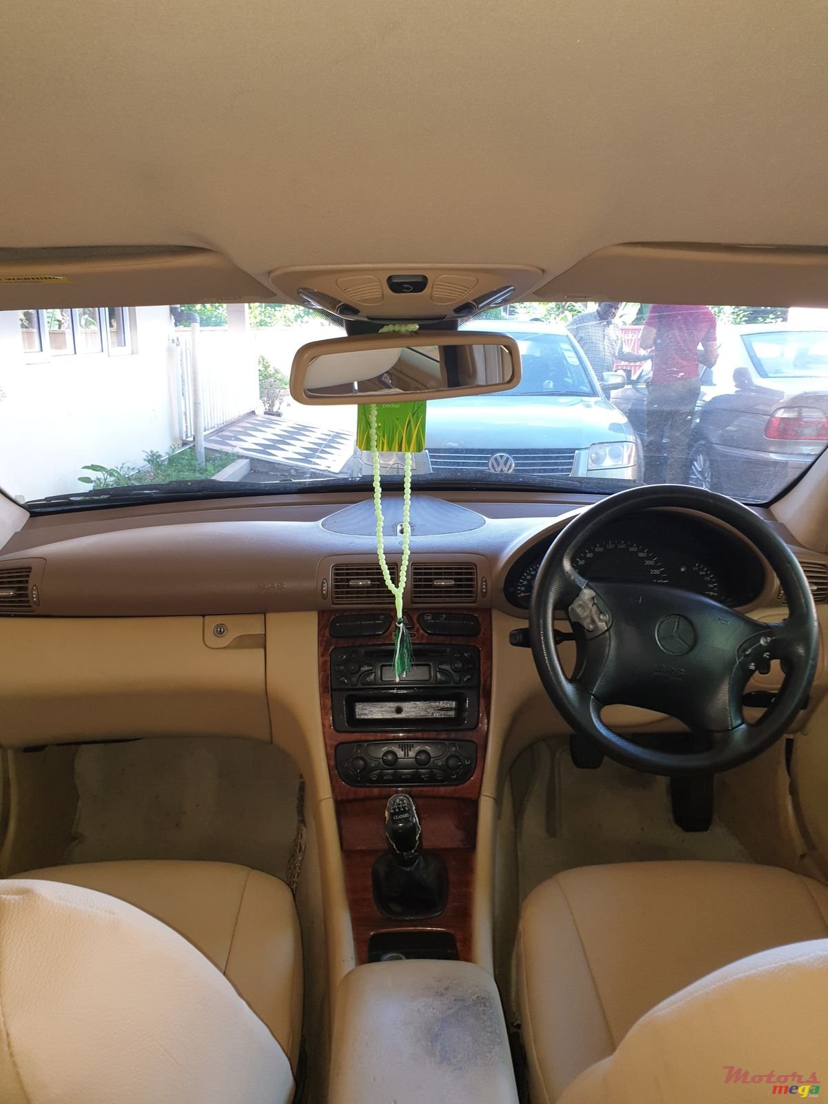 2003' Mercedes-Benz C-Class photo #3