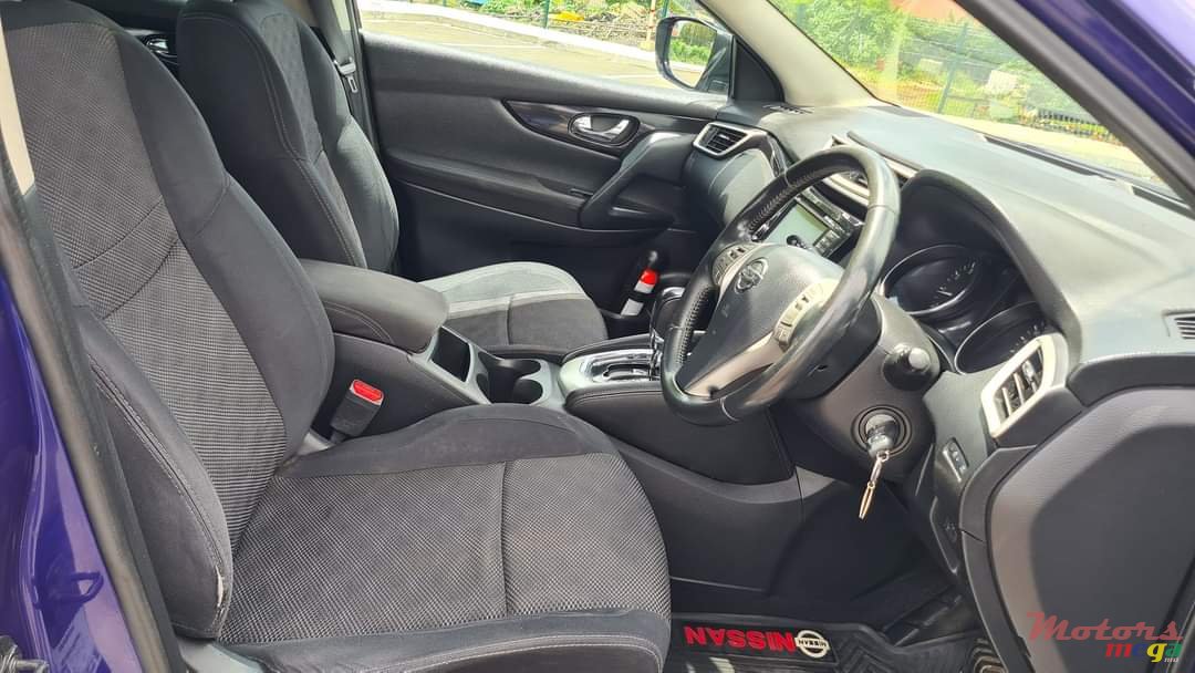 2015' Nissan Qashqai photo #5