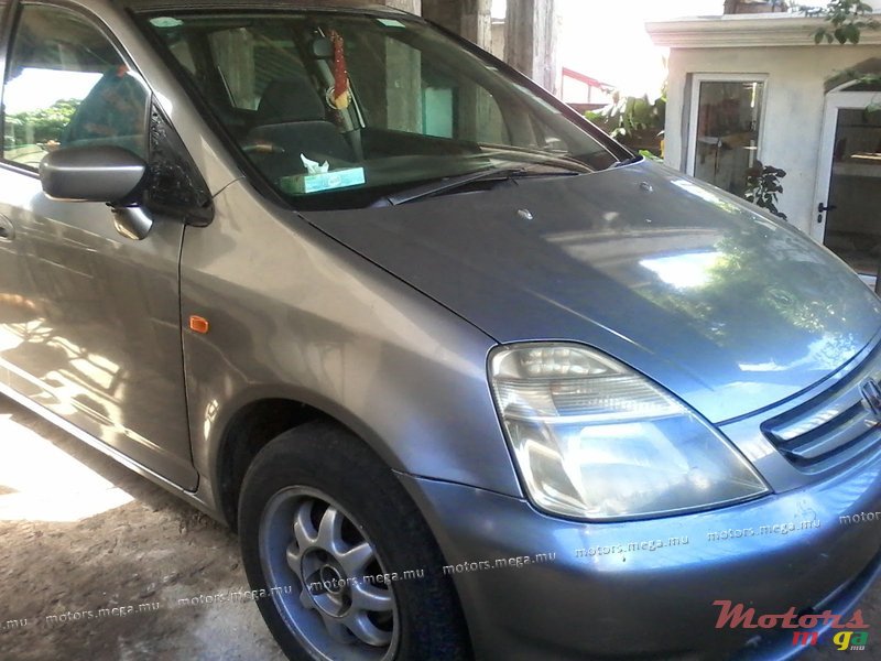 2001' Honda photo #1