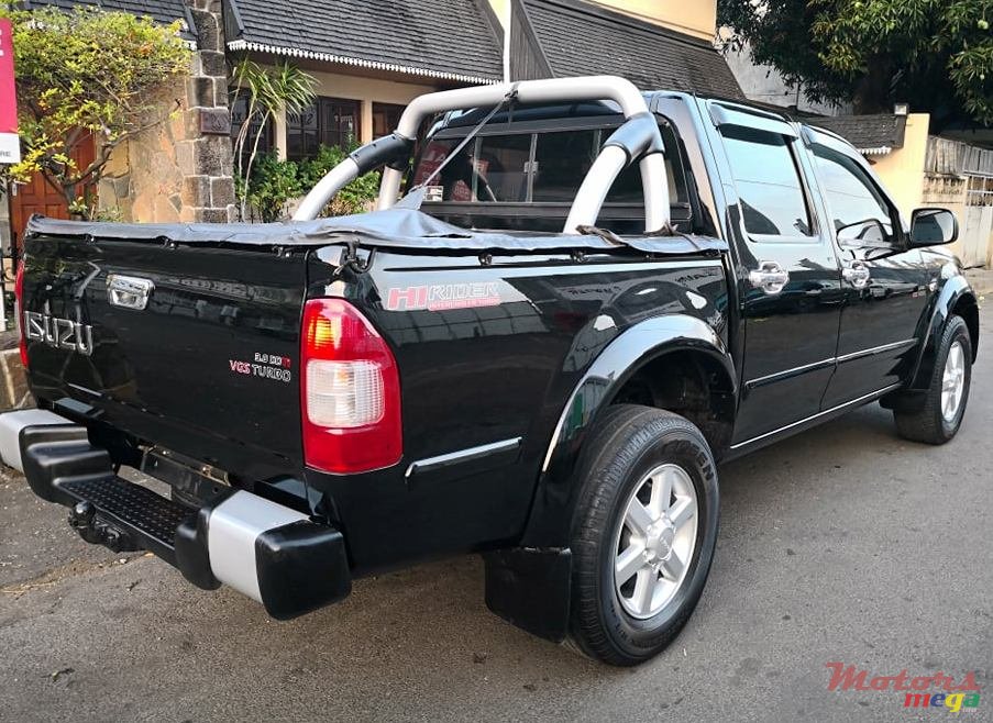 2006' Isuzu photo #2