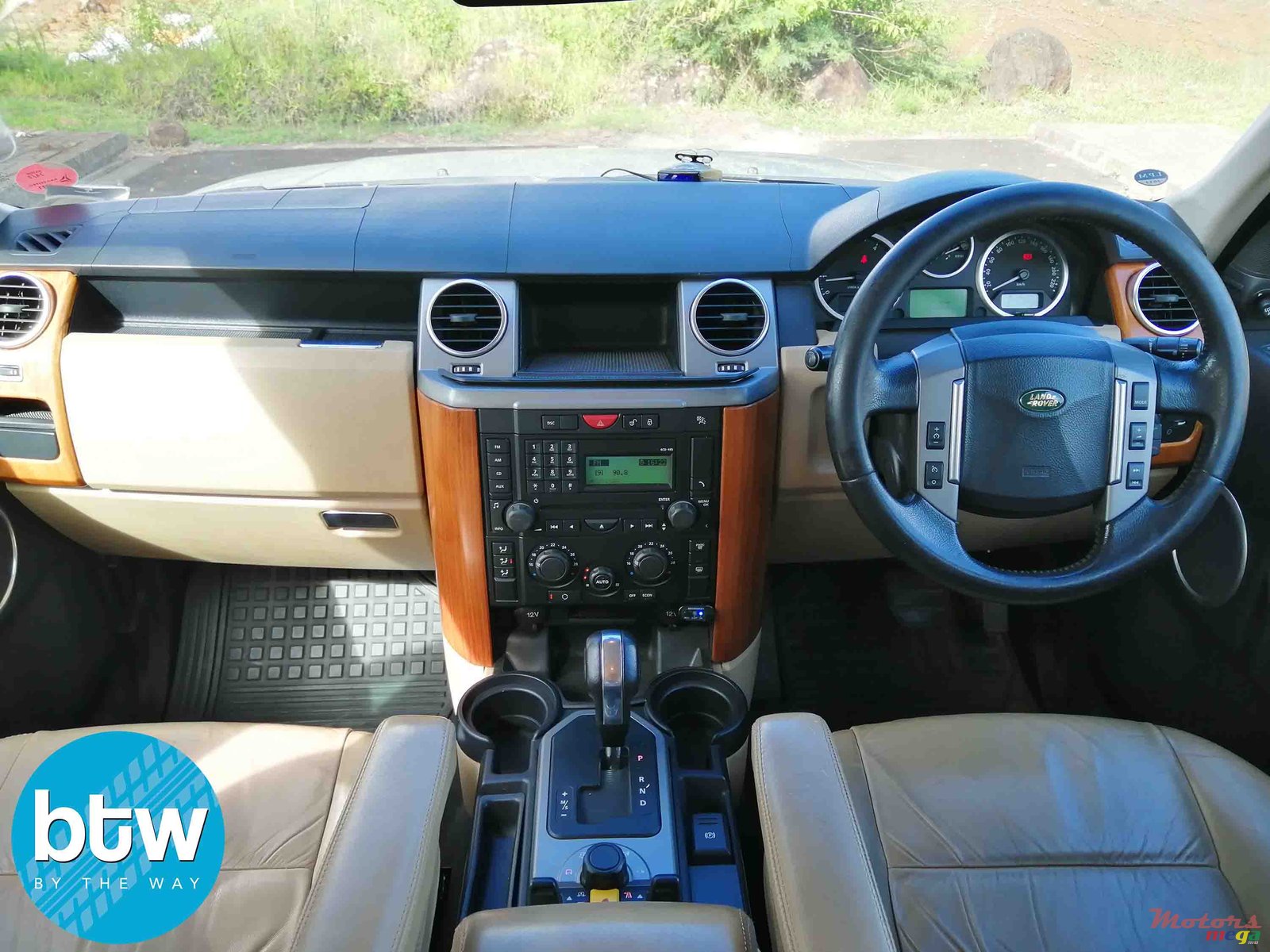 2008' Land Rover Discovery photo #6