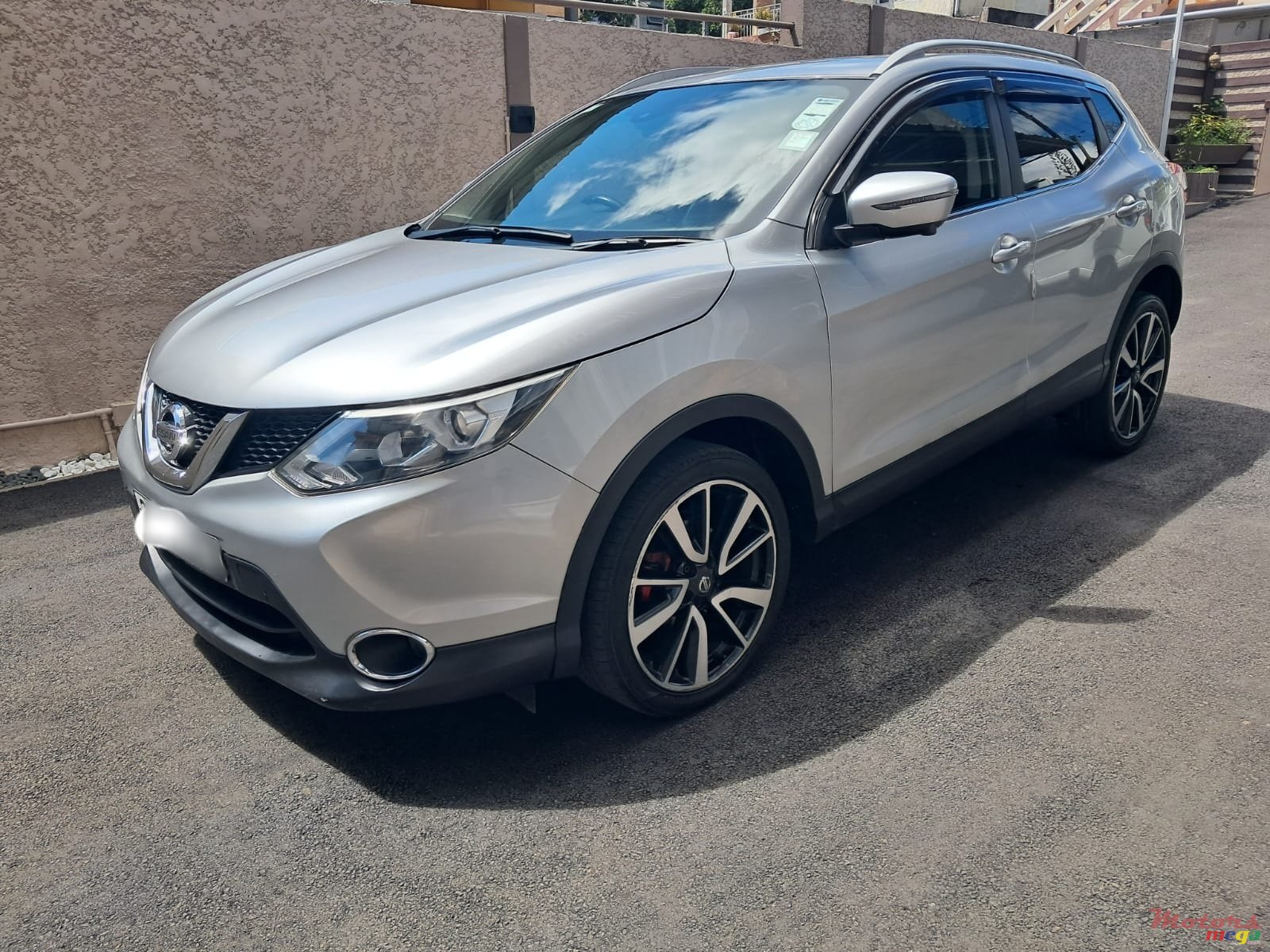 2015' Nissan Qashqai photo #3