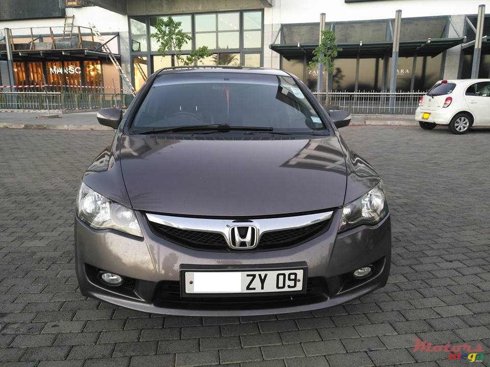 2009' Honda Civic Hybrid photo #1