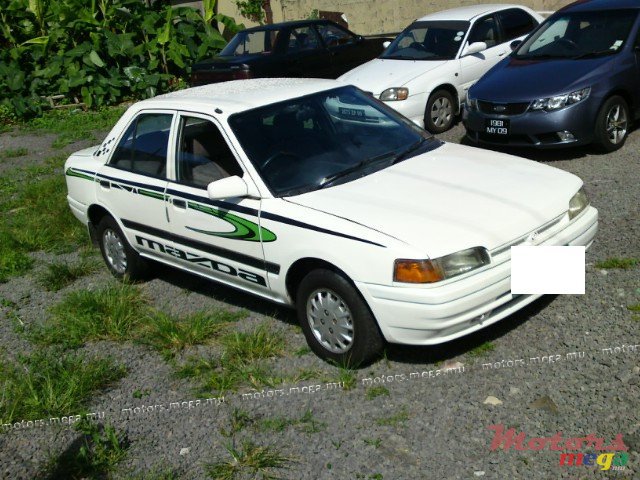 1992' Mazda 323 exchange welcome photo #1