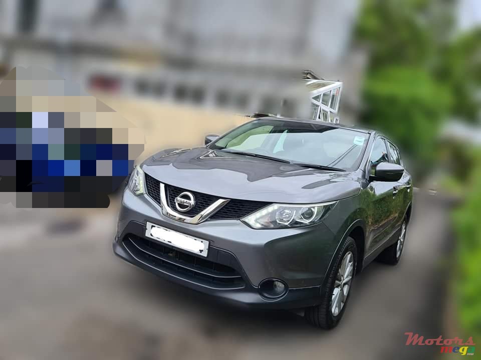 2015' Nissan Qashqai photo #2