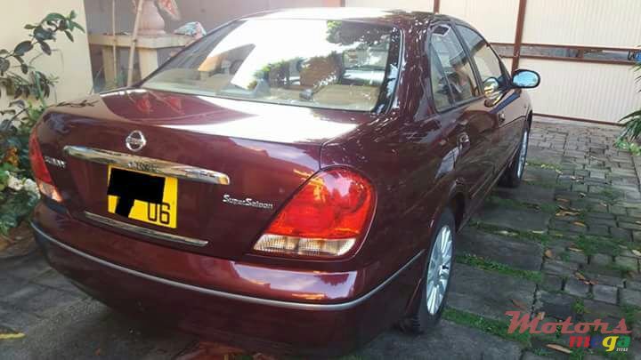 2006' Nissan Sunny photo #2