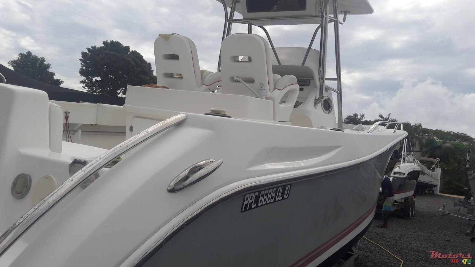 2012' Legend photo #5