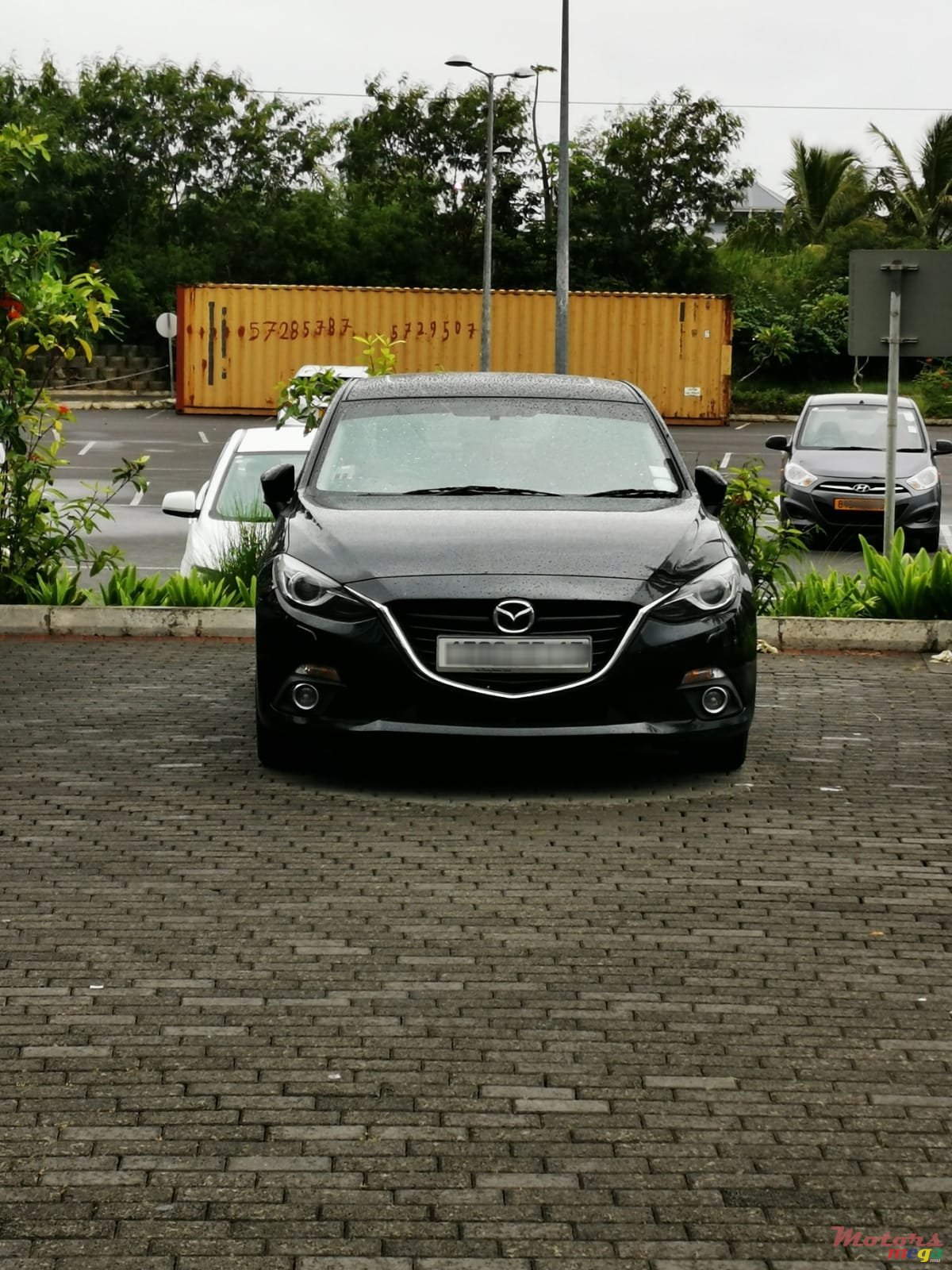 2015' Mazda 3 photo #3