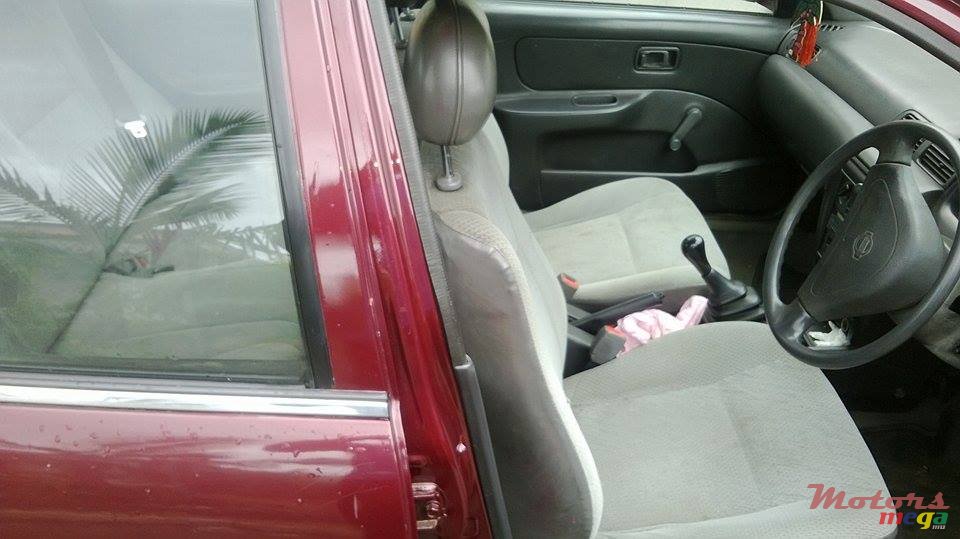 1997' Nissan Sunny B14 photo #2