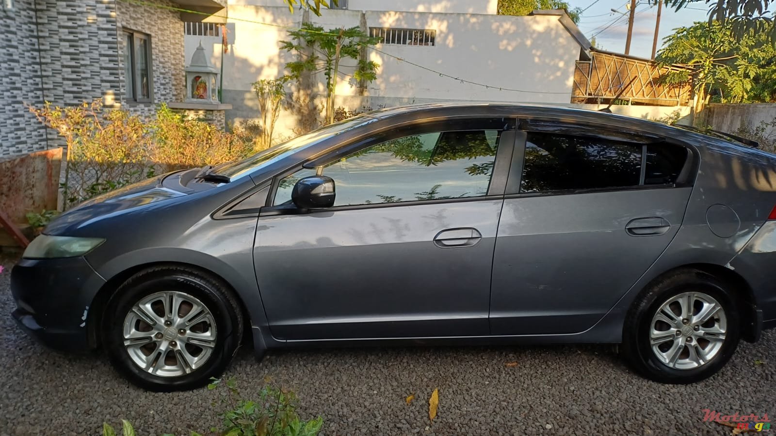 2011' Honda Insight photo #4