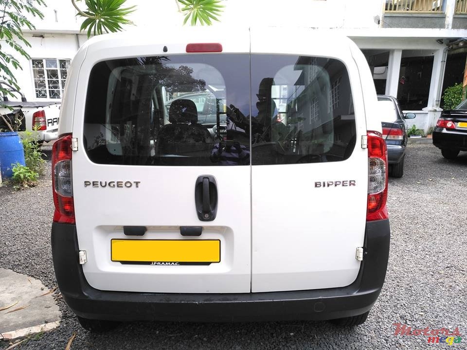 2013' Peugeot Bipper photo #3
