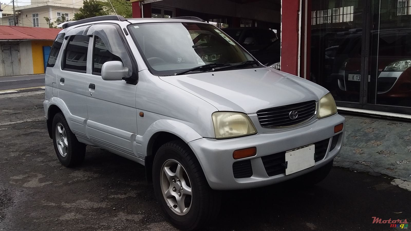 2000' Toyota Cami 4X4 photo #1