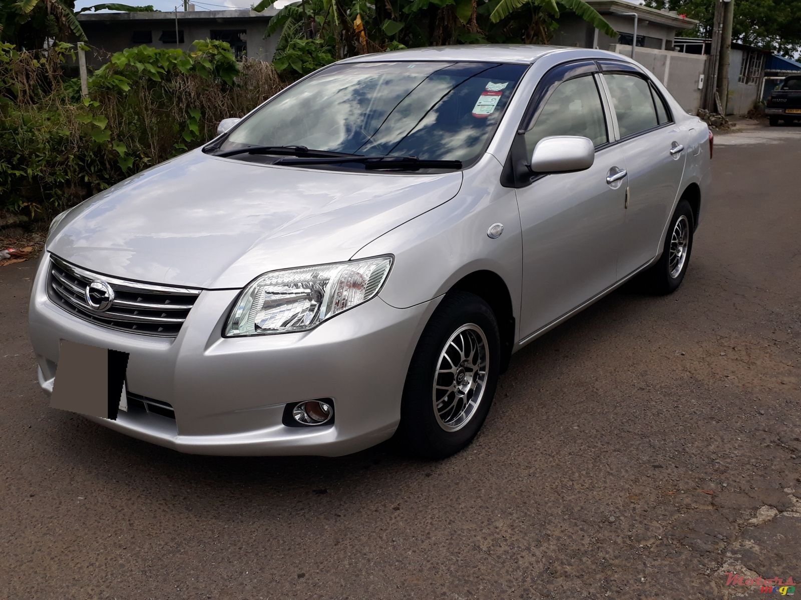 2010' Toyota Axio photo #1