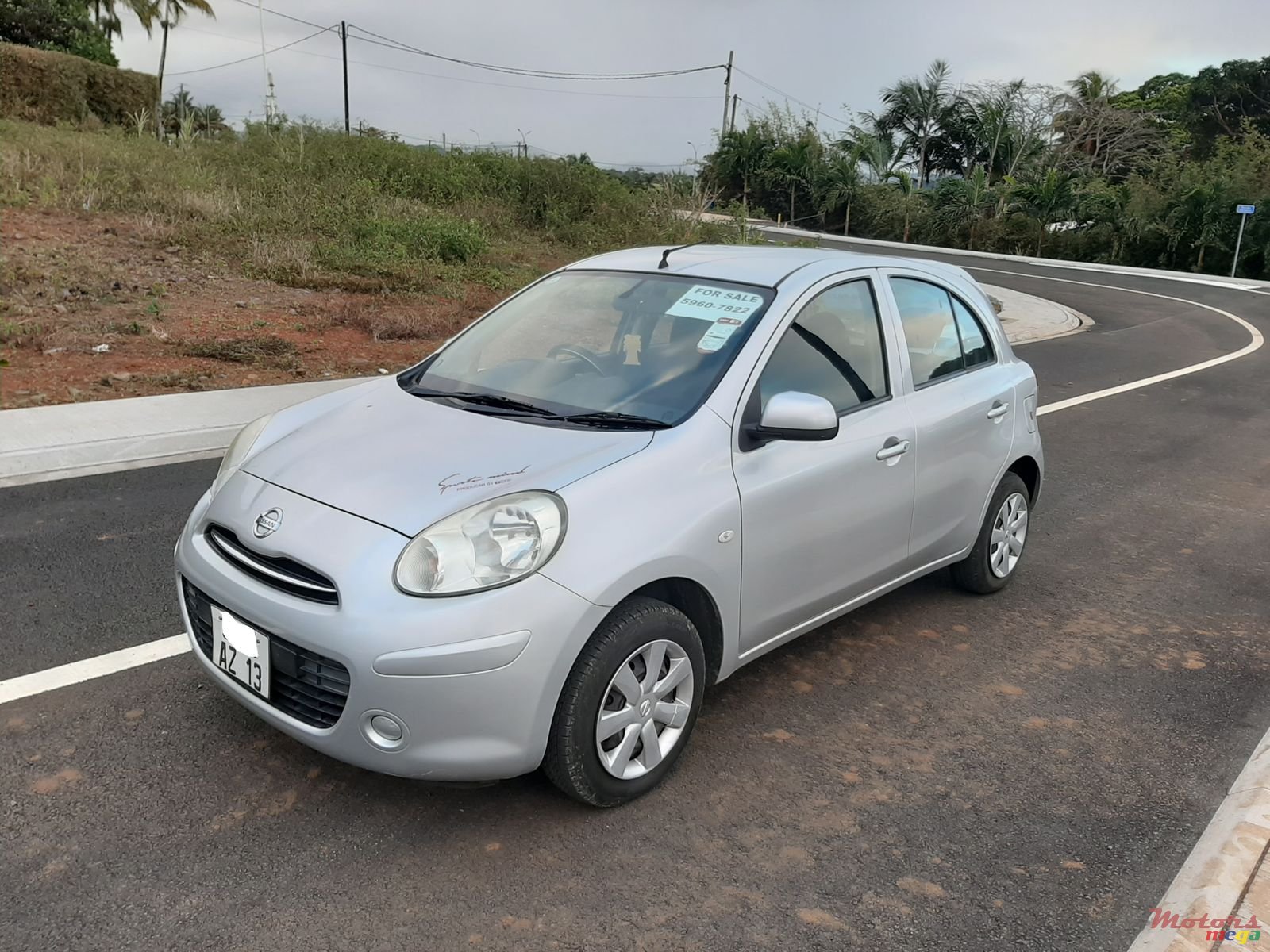 2013' Nissan March photo #3