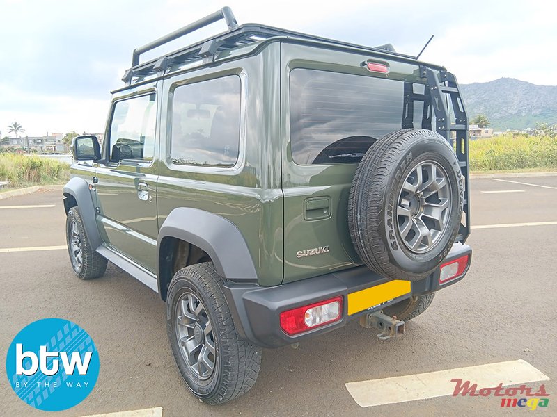 2021' Suzuki Jimny photo #3